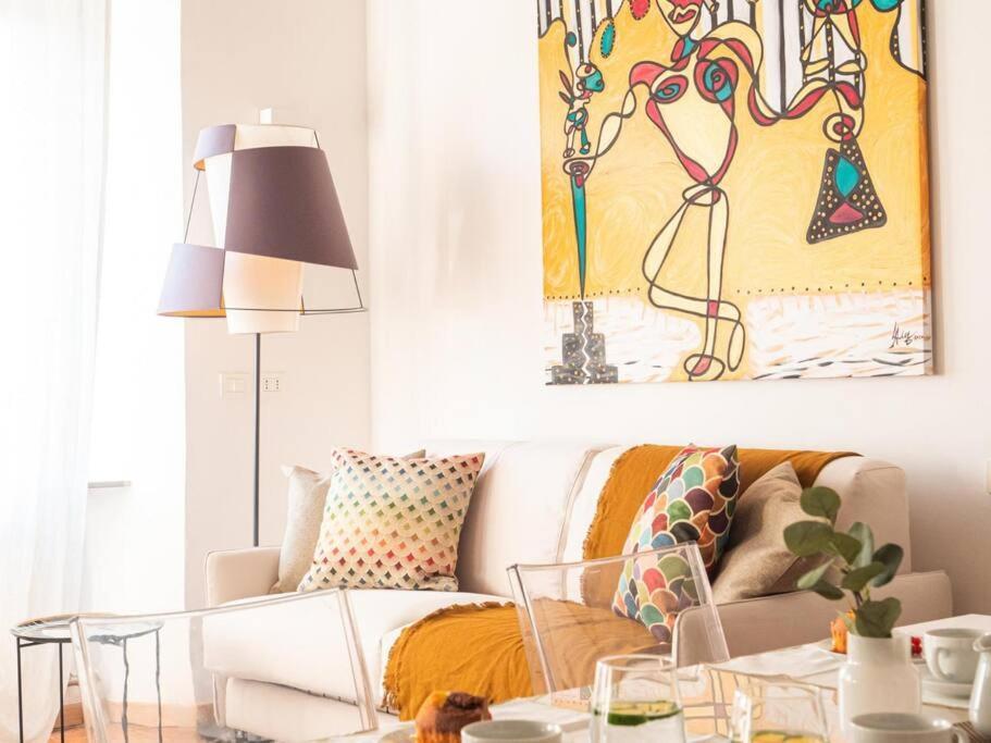 Romantic Flat On Navigli River By Easylife Milan Exterior photo