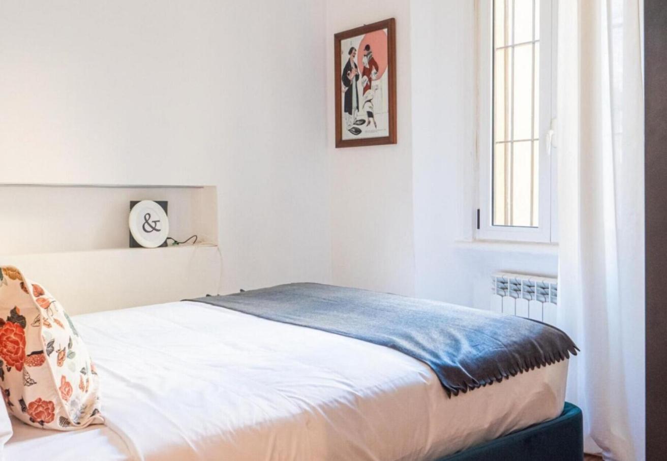 Romantic Flat On Navigli River By Easylife Milan Exterior photo